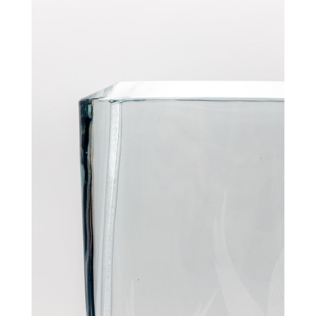 Glass Birds of Eden Glass Vase attributed to Asta Strömberg for Strömbergshyttan, 1960s-70s For Sale - Image 7 of 11
