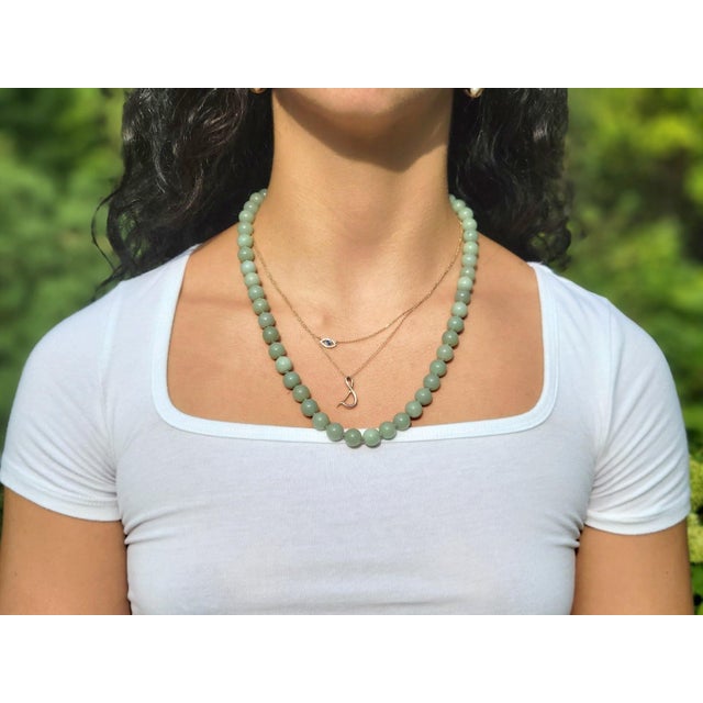 1980s New Zealand Green Inanga Nephrite Necklace, Māori Pounamu Nephrite For Sale - Image 4 of 11