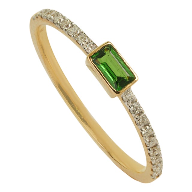Minimalist Baguette-Cut Tsavorite & Diamond Pave Band Ring in 14k Yellow Gold Size 5.5 For Sale