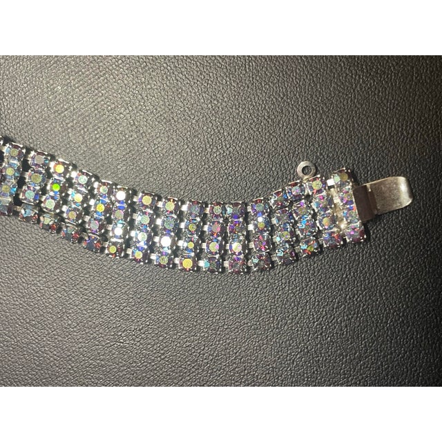 1960s Vintage Juliana Deliza and Elster Style Purple Rhinestone 5-Link Cluster Bracelet, Aurora Borealis & Marquise For Sale - Image 5 of 7
