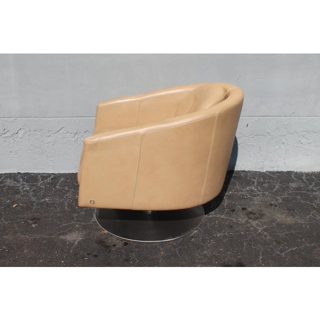 1960's Italian Art Deco Style Leather Swivel Club Chair For Sale In Miami - Image 6 of 13