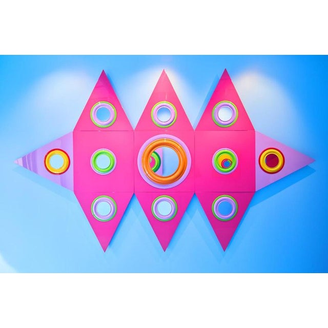 Pink Bindoo Kama Triangular Wall Mirror in Aluminum and Glass Mirror by Altreforme For Sale - Image 8 of 16