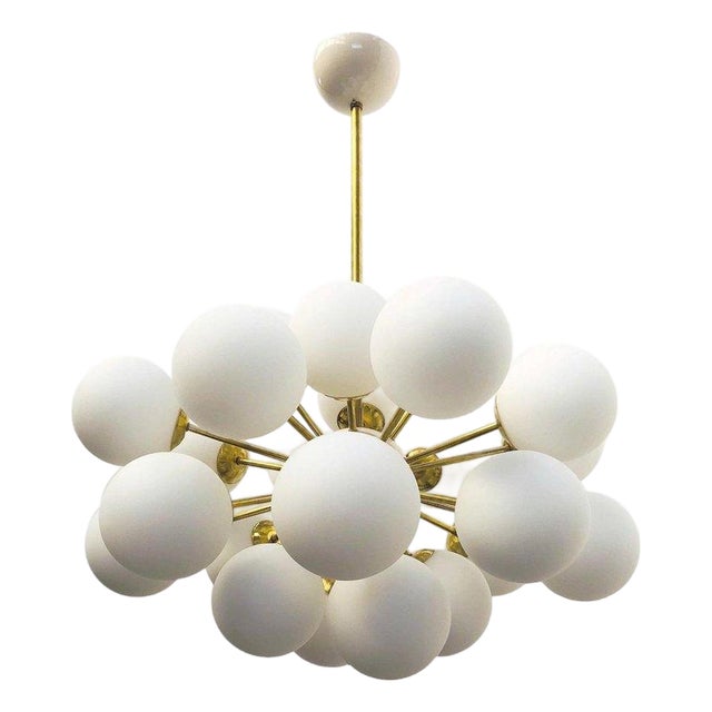 21st Century Ovale Natural Brass Matte White Murano Sputnik Chandelier by Fabio LTD For Sale