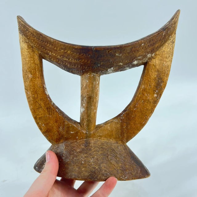 Wood Early 20th Century Wooden Headrest Ethiopia For Sale - Image 7 of 7