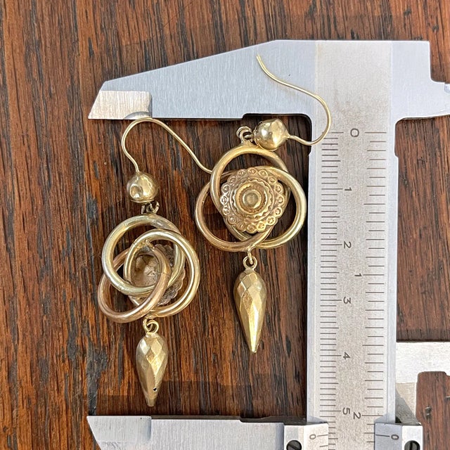 Gold Late 19th Century Victorian Love Knot Drop Earrings: A Dance of Gold - 2 Pieces For Sale - Image 8 of 9
