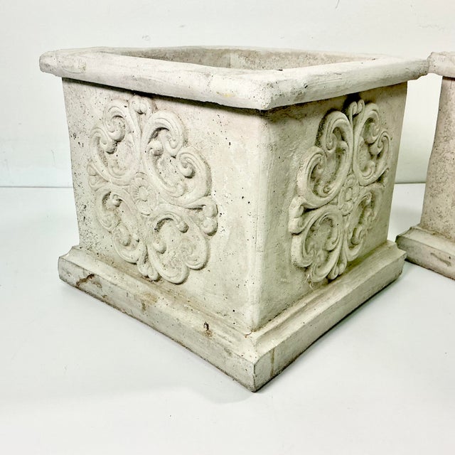 1989 Vintage Italian Florentine Style Medallion Reconstituted Stone Planters - A Pair For Sale - Image 9 of 10