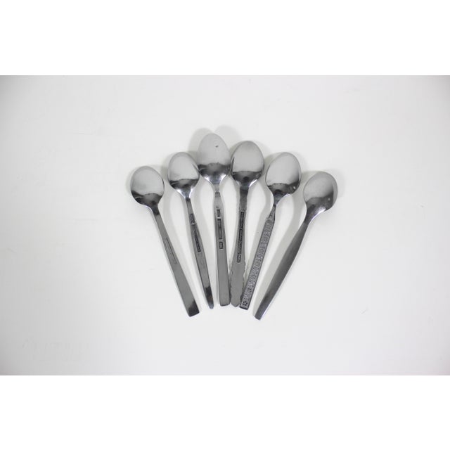 Metal 1960s Curated Set of 6 Mid Century Modern Stainless Steel Tea or Dessert Spoons, Mismatched For Sale - Image 7 of 9