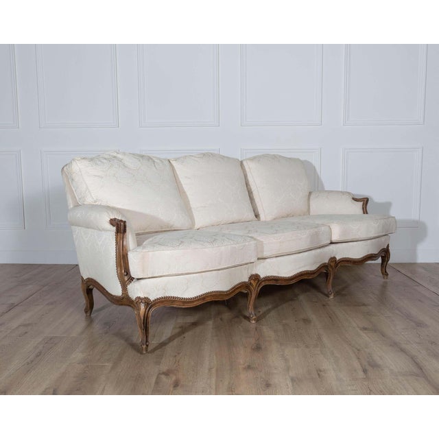 Mid 20th Century Louis XV Style Carved Walnut Sofa with Cream Damask Upholstery For Sale - Image 4 of 8