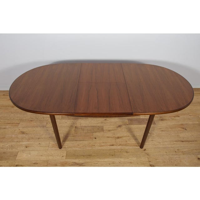 Mid-Century Extendable Teak Dining Table from McIntosh, United Kingdom, 1960s For Sale - Image 11 of 18