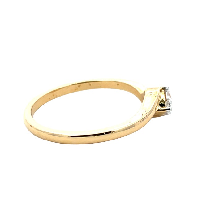 18k Yellow Gold Marquise Twist Design Diamond Ring, Size 6.75 For Sale - Image 4 of 5