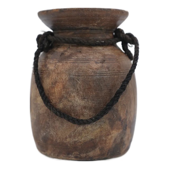 Modern Decorative Wooden Vase Natural Accent for Living Spaces For Sale