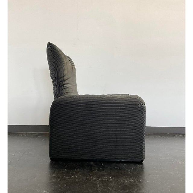 Vintage Grey Velvet Maralunga Sofa with Armchair by Vico Magistretti for Cassina, 1970s, Set of 2 For Sale - Image 16 of 18