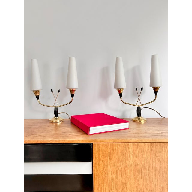 Black Vintage Table Lamps in Brass and Opaline, 1950s, Set of 2 For Sale - Image 8 of 13