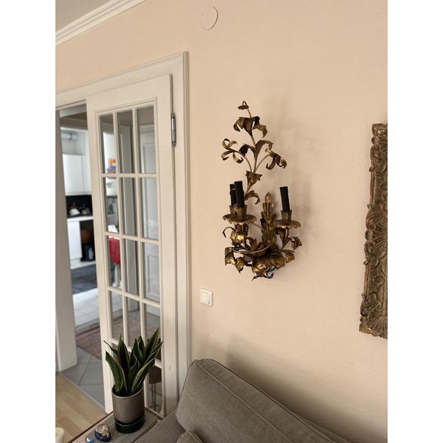 Big Floral Florentine Gilded Wall Lamp, 1890s For Sale - Image 9 of 18