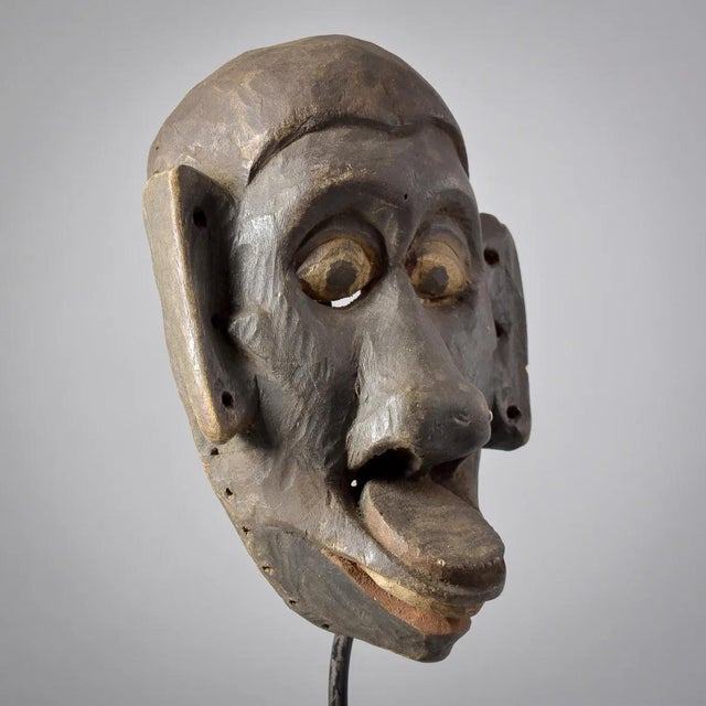 Early 20th Century Makonde Mask Tanzania For Sale - Image 9 of 11