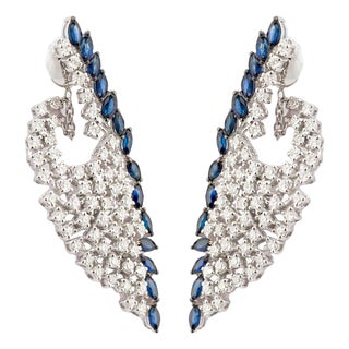 Natural diamond 2.46cts & blue sapphire 2.67cts earring in 18k gold For Sale