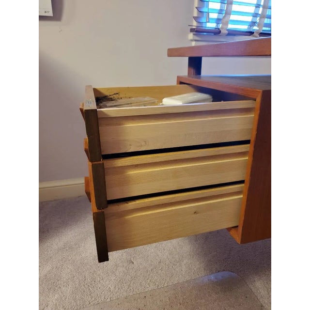 1960s Danish Modern Teak Floating Top Executive Desk | Asymmetrical Design, Solid Wood Drawers | Excellent Condition - 57" Wide For Sale - Image 9 of 15