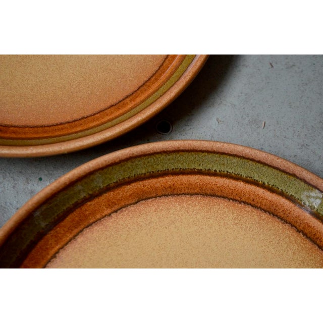 Boho Chic Vintage Esso Stoneware Plates, 1970s, Set of 6 For Sale - Image 3 of 6