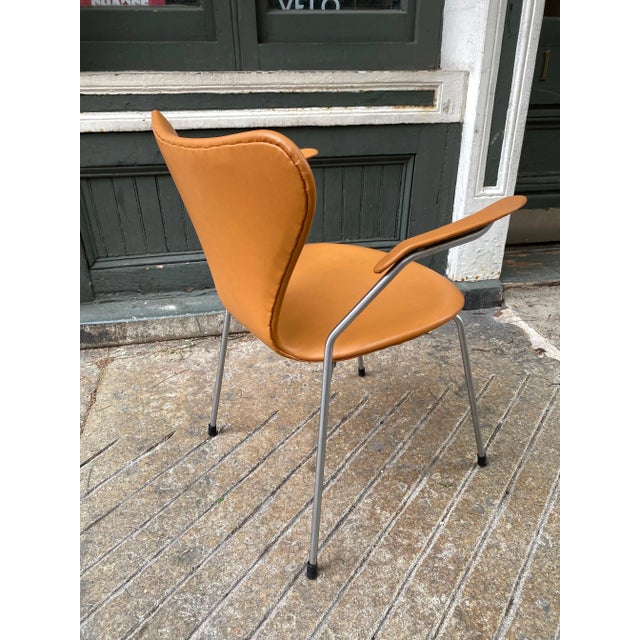 Mid-Century Modern 1960s Vintage Arne Jacobsen for Fritz Hansen Armchair For Sale - Image 3 of 10