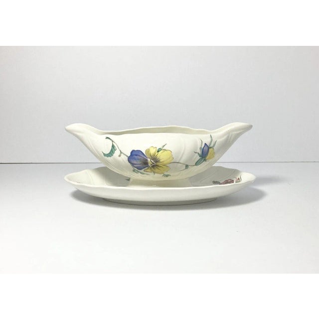 Villeroy & Boch “Bouquet” Porcelain Gravy Boat w/Attached Under-plate 8 1/2”. No chips, cracks, or fleabites. Length 8 1/2...