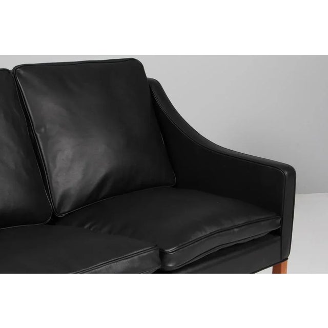 Model 2208 2-Seater Sofa attributed to Børge Mogensen for Fredericia For Sale - Image 5 of 7