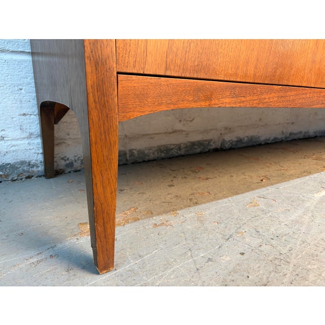 Mid 20th Century Modern Nine Drawer Dresser For Sale - Image 11 of 12