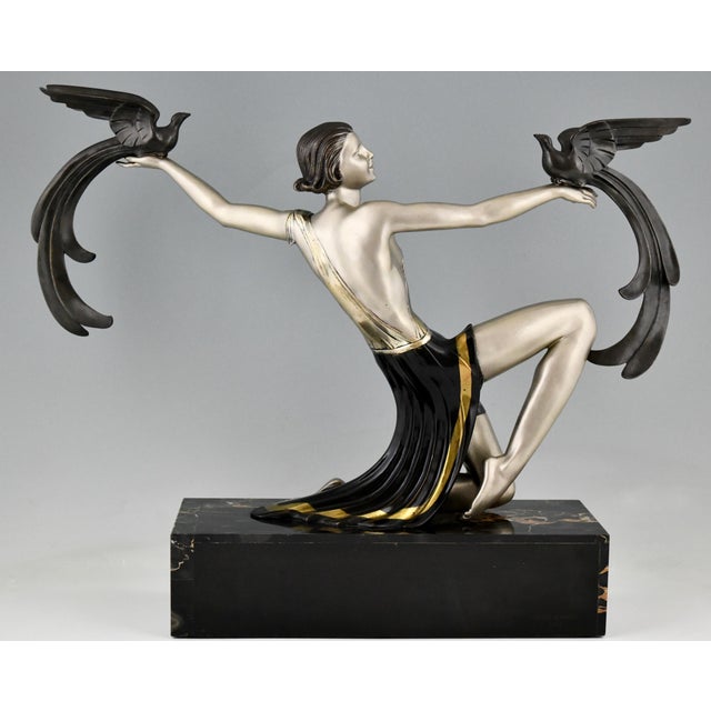Art Deco Bronze Sculpture of a Lady with Birds of Paradise from G. Daverny, 1930 For Sale - Image 6 of 10