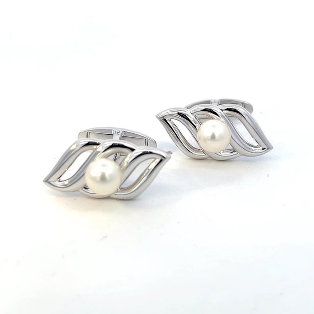 Contemporary 1990s Mikimoto Estate Akoya Pearl Mens Cufflinks Silver, 2 Pieces For Sale - Image 3 of 10