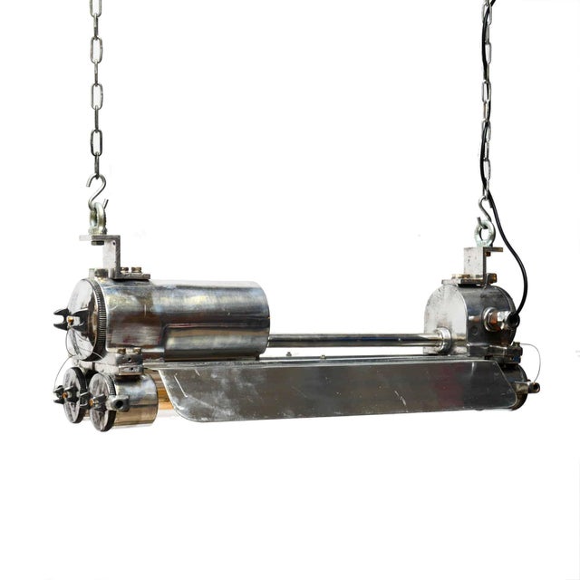 Aluminum Cast Explosion-Proof Fluorescent Light, 1970s For Sale - Image 4 of 18