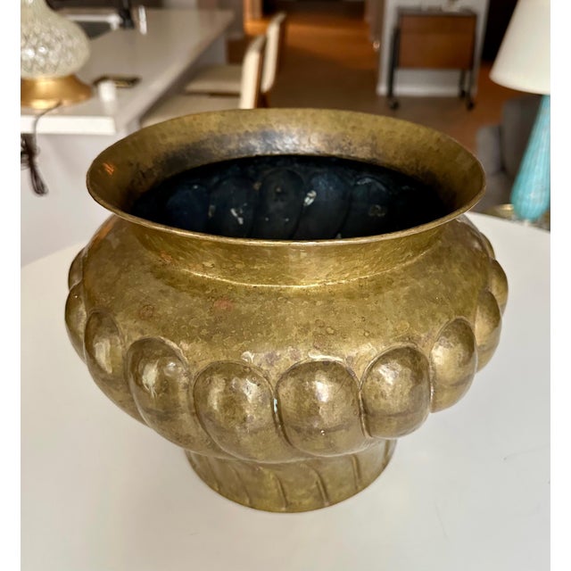 Metal Italian Hammered Brass Scalloped Jardinière Planter For Sale - Image 7 of 15