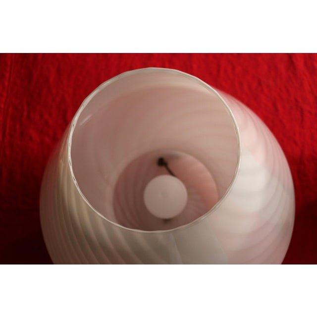 Vintage Pair of Murano Glass “Mushroom” Swirl Table Lamps – Italy, 1970s For Sale In Los Angeles - Image 6 of 18