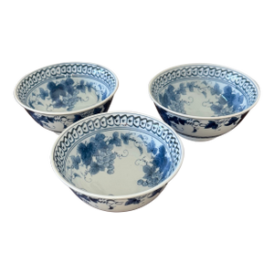 Oriental Japanese Grape Leaf Rice Bowls