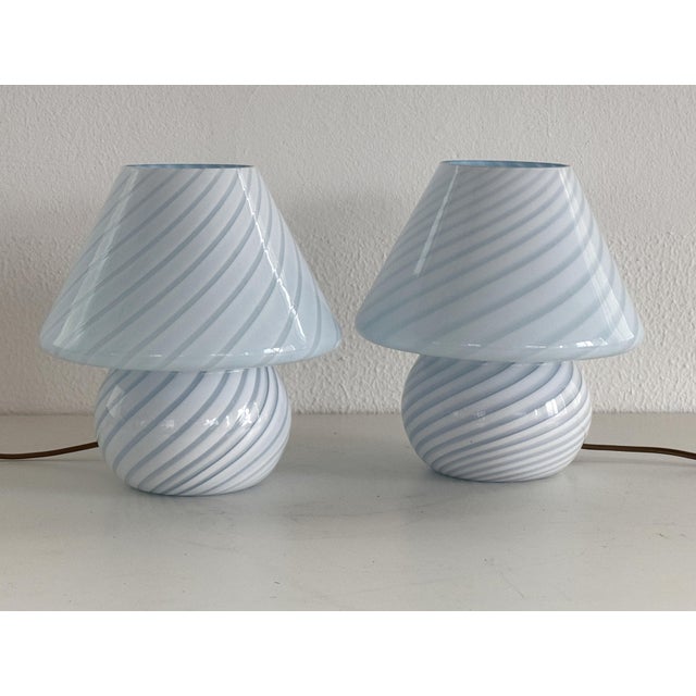 Vintage Italian Mushroom Table Lamps in Blue Swirl Glass, 1970s, Set of 2 For Sale - Image 4 of 16