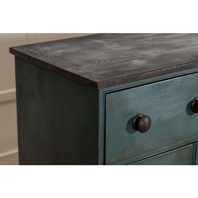 English Painted Pine Dresser Base, 1880s For Sale - Image 16 of 18