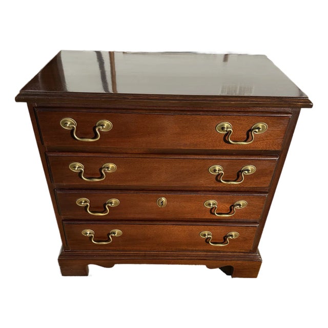 1980s American of Martinsville Mahogany Chest For Sale