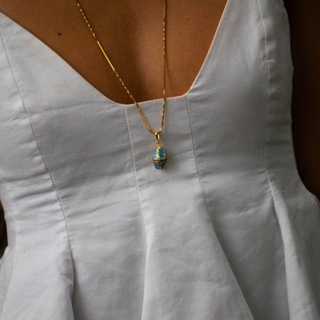 Lucky Clover Turquoise Enamel Egg Gold Necklace For Sale - Image 4 of 10