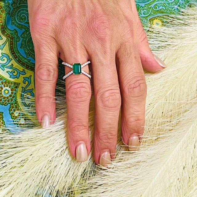 Natural Emerald Diamond Ring 14k W Gold 1.7 TCW Certified For Sale - Image 4 of 9