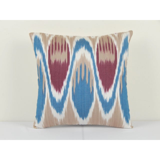 Uzbek Ikat, pillowcase - natural handmade and traditional textile of Uzbekistan. Material: 100% cotton. Condition: New...