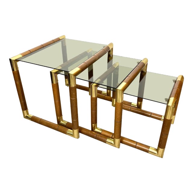 Italian Glass Nesting Tables, 1970s, Set of 3 For Sale