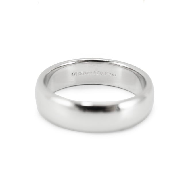 Early 21st Century Men’s Tiffany & Co. Tiffany Forever 950 Platinum Wedding Band Ring, Size 9 For Sale - Image 5 of 7