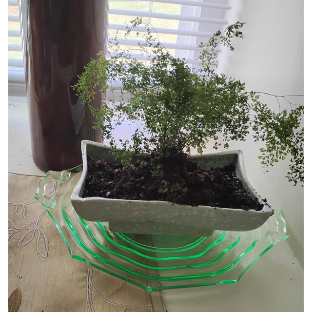 MCM Art Pottery Speckled Green Planter For Sale In Portland, ME - Image 6 of 6