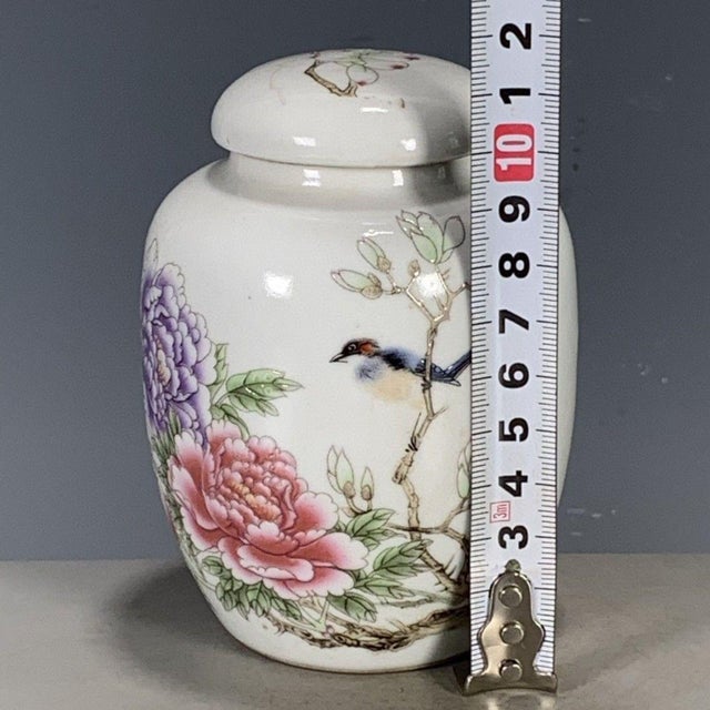 Vintage Famille Rose Porcelain Tea Jar With Lid – Bird & Peony Motif, "Wan Yu" Mark For Sale In Los Angeles - Image 6 of 9