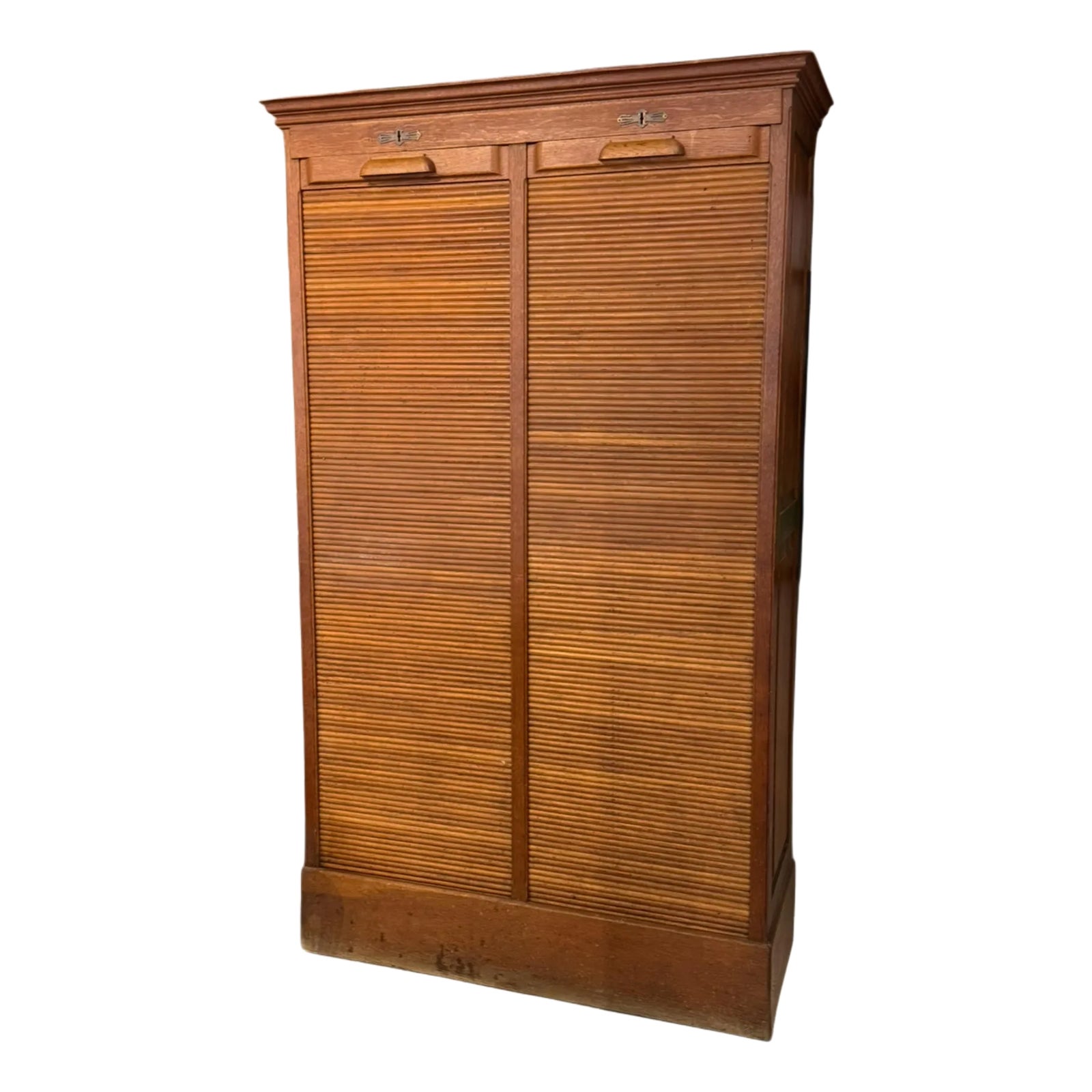 vintage-oak-tambour-door-