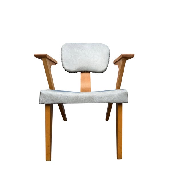 Gray Pair of Mid-Century Modern Armchairs by Custom & Modern Upholstering Co., Gardner Ma, C. 1950 For Sale - Image 8 of 18