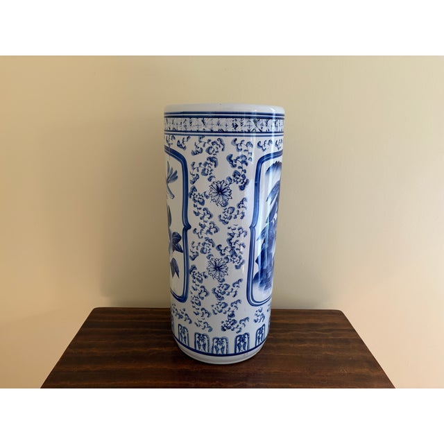 Vintage Chinoiserie Blue and White Porcelain Umbrella Stand For Sale - Image 10 of 13