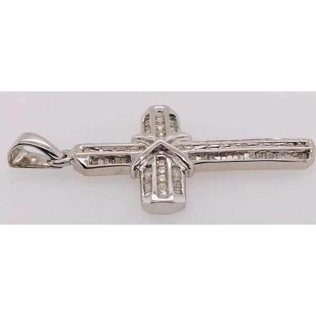2010s 14 Karat White Gold and Diamond Cross Pendant 1.00 Total Diamond Weight For Sale - Image 5 of 6