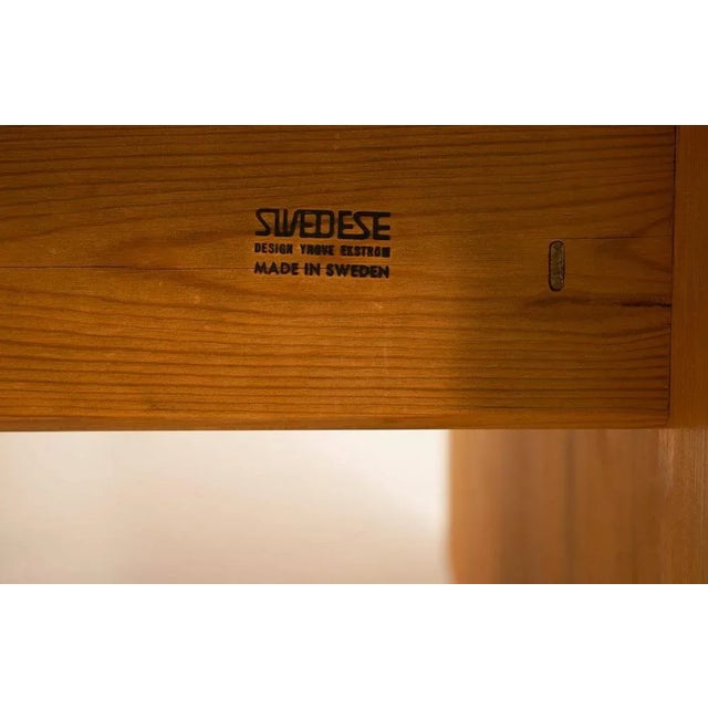 Scandinavian Coffee Table in Pine attributed to Yngve Ekström for Swedese, 1970s For Sale - Image 9 of 12