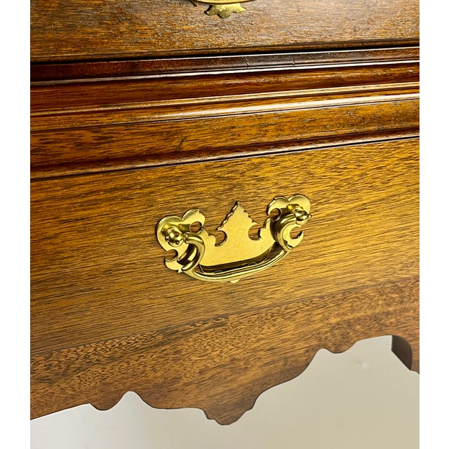 Late 20th Century Vintage Queen Anne Style Mahogany Slant-Front Bureau Secretary Desk For Sale - Image 5 of 17