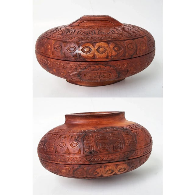 Handcarved Oceanic Wood Tureen For Sale In Miami - Image 6 of 10