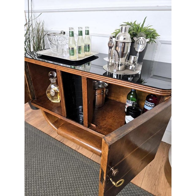 Mid-Century Art Deco Italian Walnut Burl and Mirror Mosaic Dry Bar Cabinet from Paolo Buffa, 1940s For Sale - Image 6 of 11